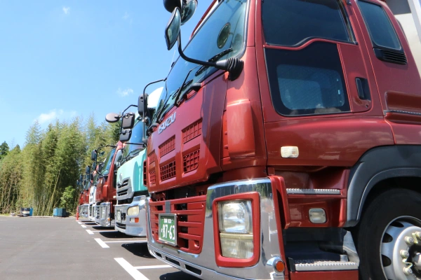 丸松運輸が選ばれる理由：即日オペで工程を止めない